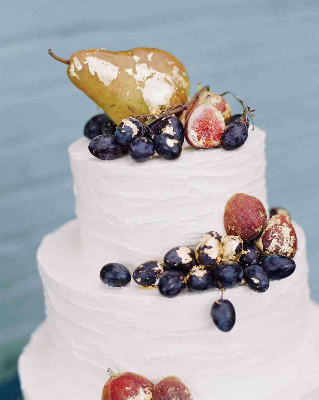 Wedding Cakes With Fruit
 42 Fruit Wedding Cakes That Are Full of Color and Flavor