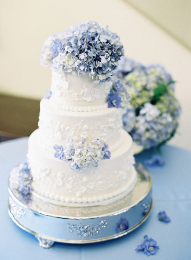 Wedding Cakes With Hydrangeas
 Pantone Colour Report Spring 2015