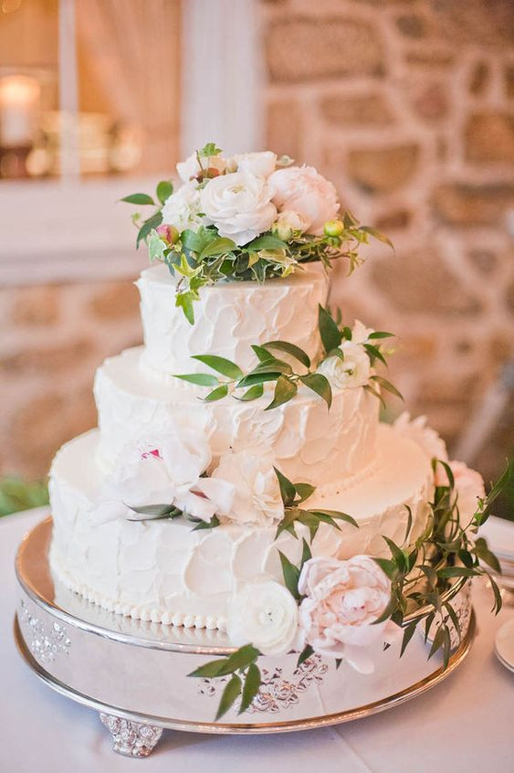 Wedding Cakes With Real Flowers
 Wedding Cake with flowers and Flower on Pinterest