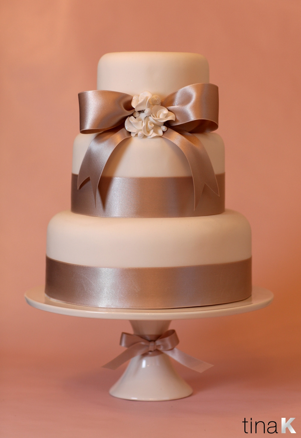 Wedding Cakes With Ribbon
 Pin With Ribbons Ooey Gooey Cinnamon Sugar Filling