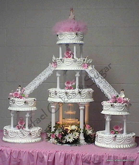 Wedding Cakes With Stairs
 10 Pink And Purple Wedding Cakes With Stairs