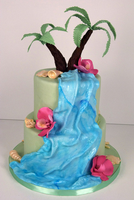 Wedding Cakes With Waterfalls
 waterfall wedding cake