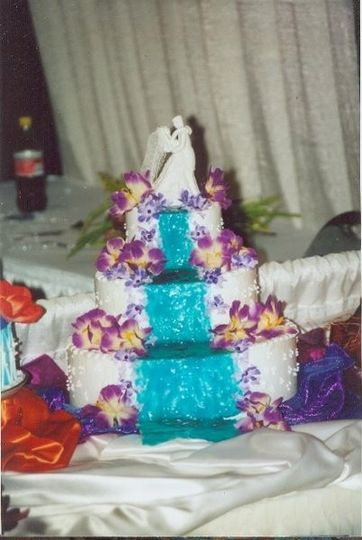 Wedding Cakes With Waterfalls
 Yum Yum Cakes Wedding Cake Fort Myers FL WeddingWire