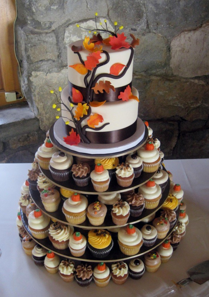 Wedding Cup Cakes Designs
 15 Fall Wedding Cake Ideas You May Love Pretty Designs
