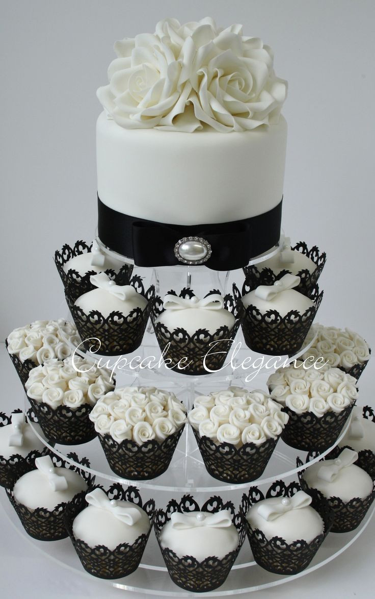 Wedding Cupcakes Cakes
 black and white cupcakes My dream wedding