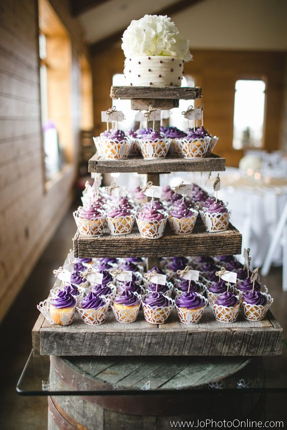 Wedding Cupcakes Holders
 25 Amazing Rustic Wedding Cupcakes & Stands