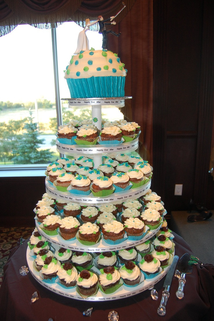 Wedding Cupcakes Towers
 Best 25 Wedding cupcake towers ideas on Pinterest