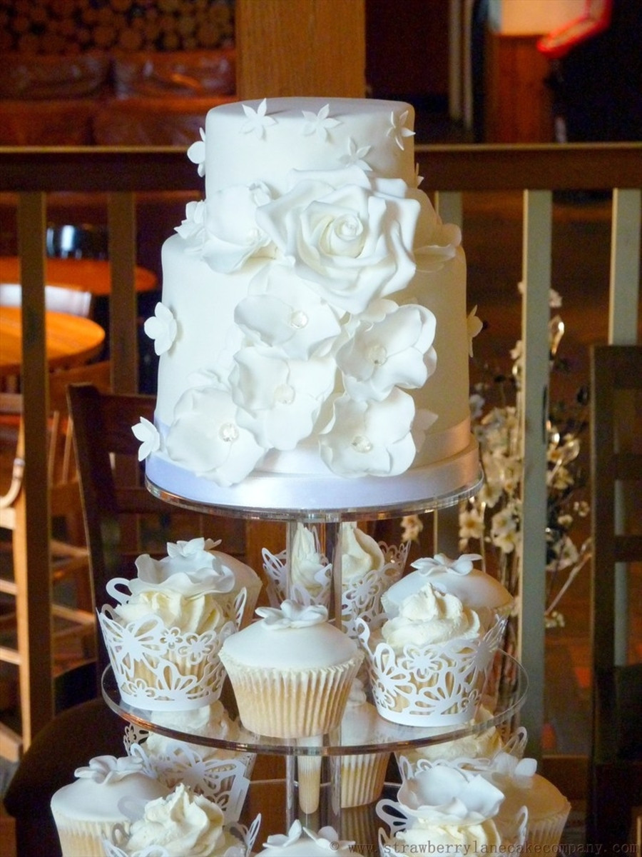 Wedding Cupcakes Towers
 Kate And Andy s Wedding Cupcake Tower CakeCentral