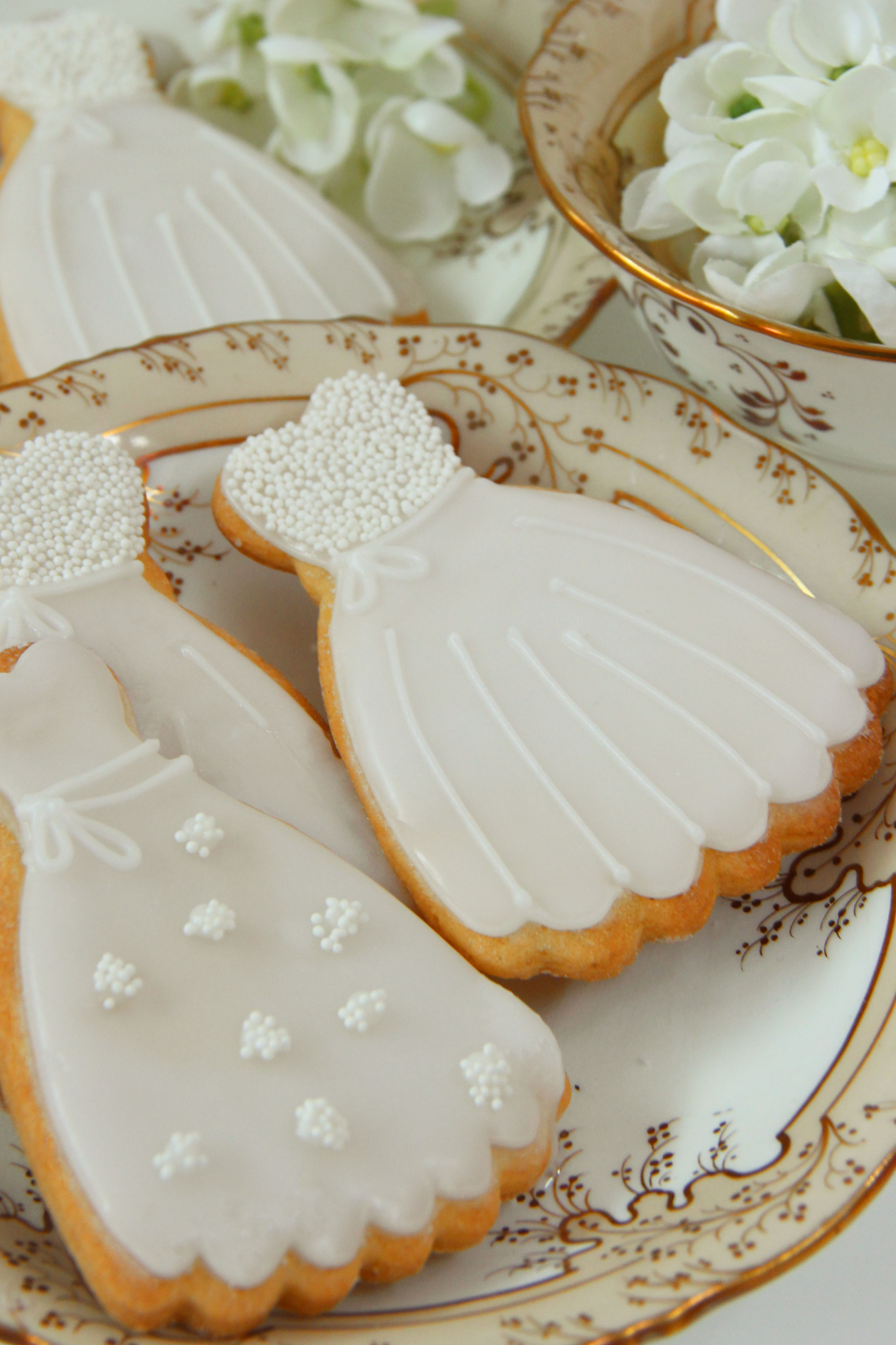 Wedding Cut Out Cookies
 Wedding Cake Flavours & Designs with Sweetness Cake