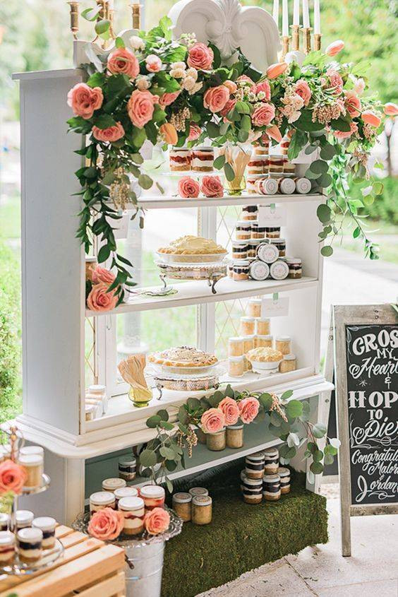 Wedding Dessert Table Ideas
 21 Stunning Outdoor Wedding Dessert Table Ideas