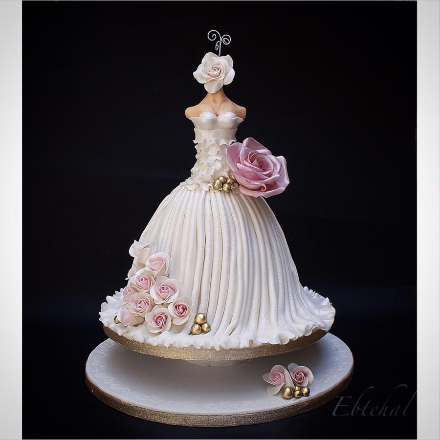 Wedding Dress Cakes
 Wedding dress cake by Ebtehal CakesDecor