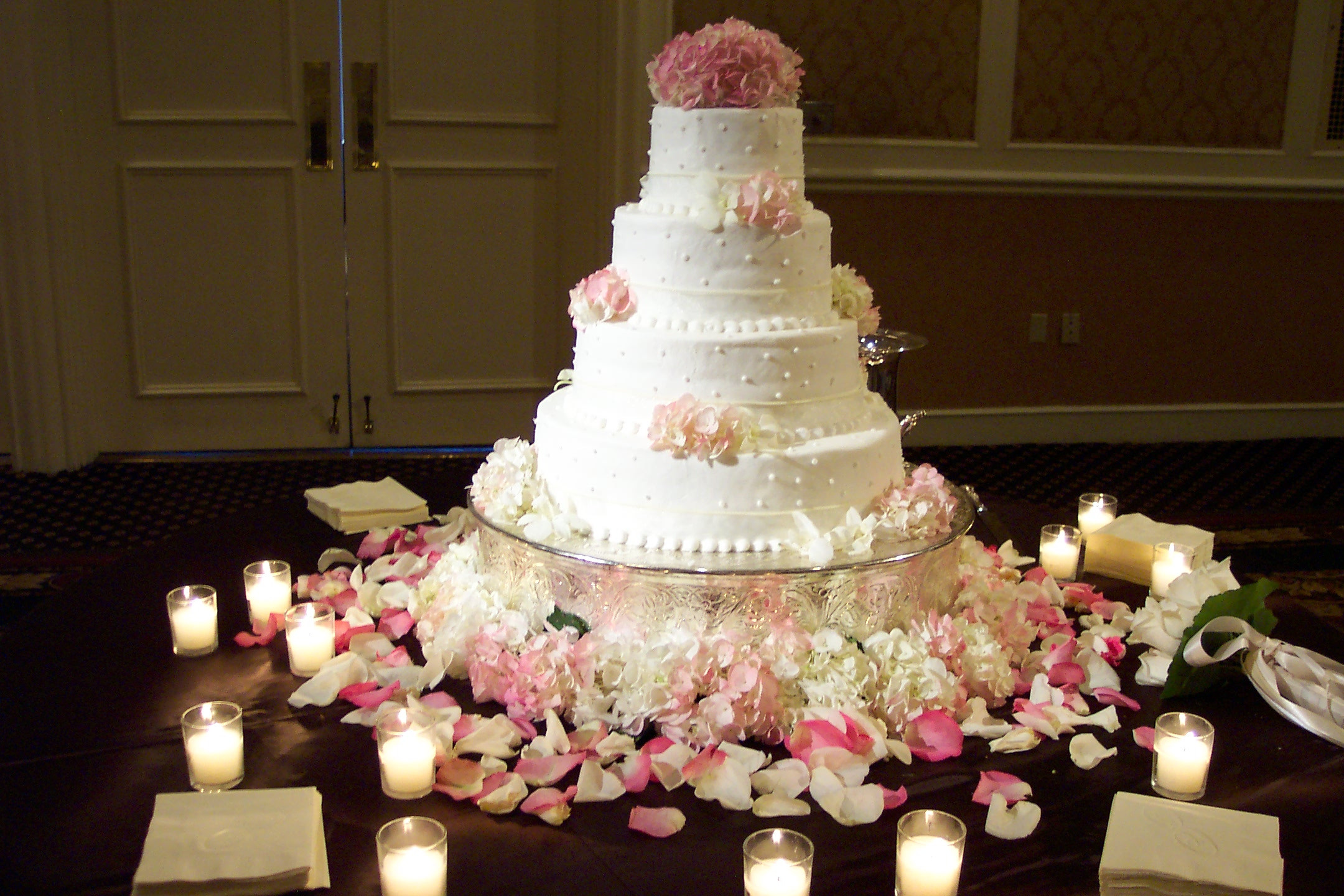 Wedding Reception Cakes
 Elegant wedding reception at Loew s Vanderbilt Nashville