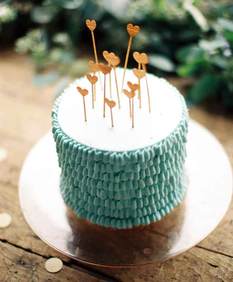 Wedding Shower Cakes Pictures
 15 Bridal Shower Cakes You ll Love and Want