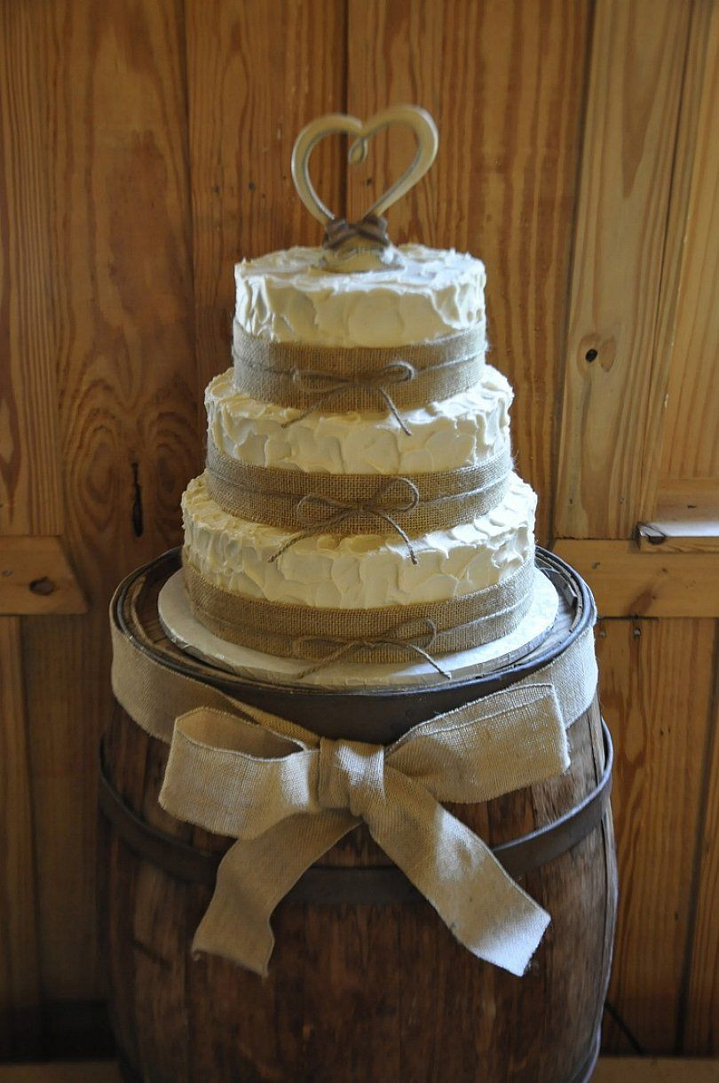 Western Style Wedding Cakes
 Country Wedding Cakes