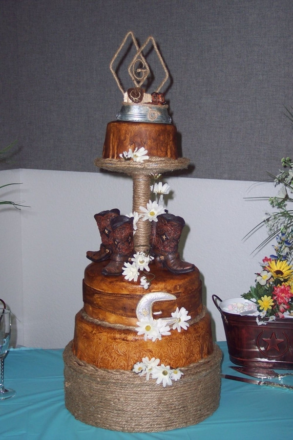 Western Themed Wedding Cakes
 Ideas of the Western Themed Wedding Cakes