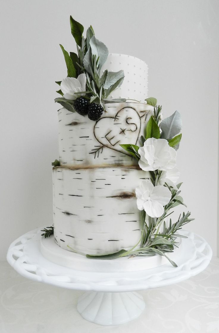 White Birch Wedding Cake
 30 Rustic Birch Tree Wedding Ideas