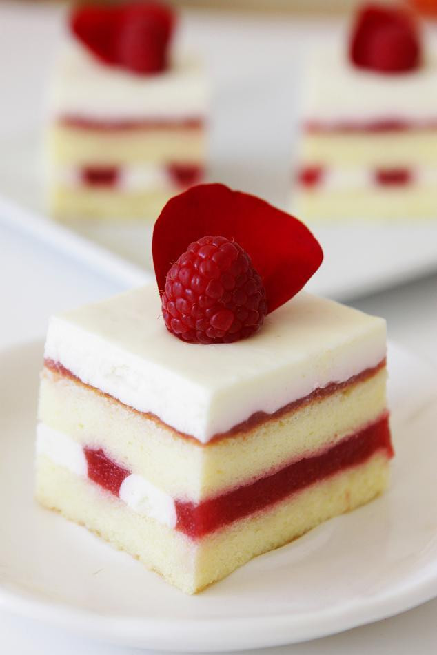 White Chocolate Raspberry Wedding Cake
 imiqMunchi — I don’t have the recipe but this is a white