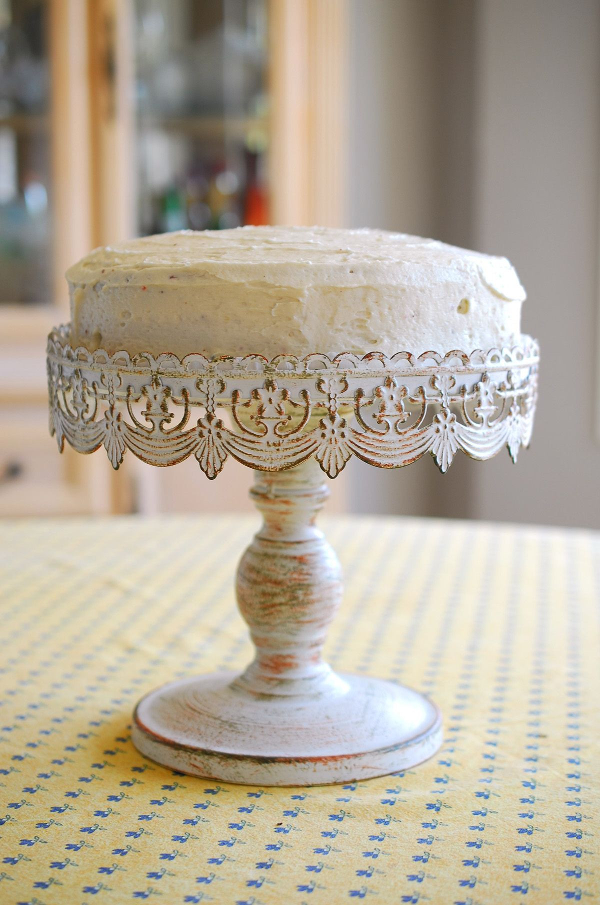 White Wedding Cake Stand
 Cake Stand White Metal 10in