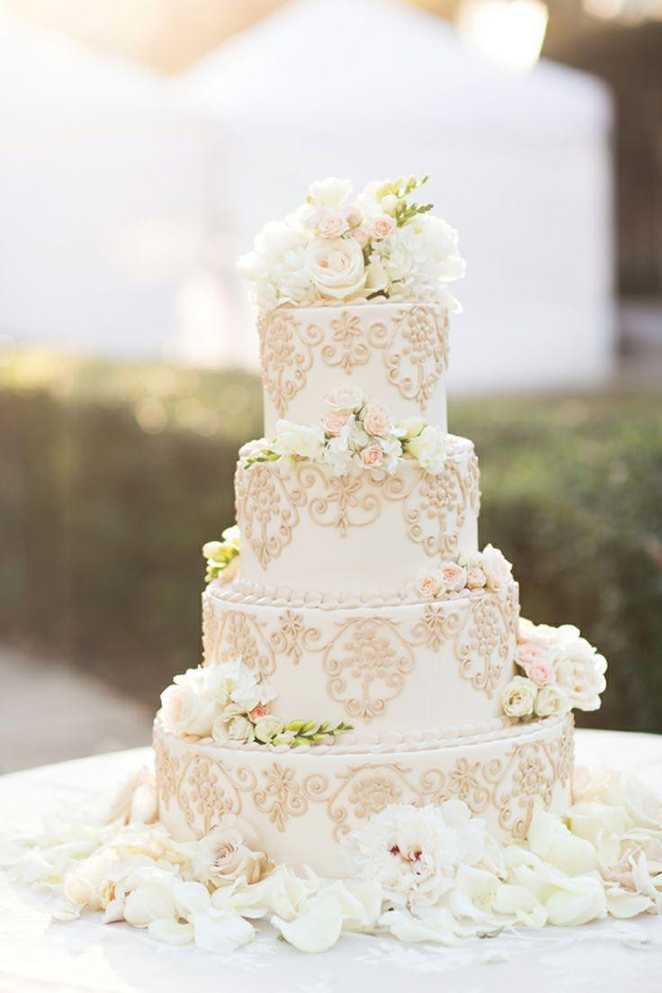 White Wedding Cake With Flowers
 Gold Wedding Gorgeous White Wedding Cake And Flowers