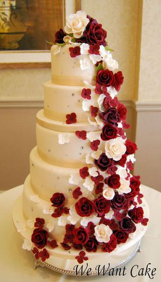 White Wedding Cake With Red Roses
 334 best images about Wedding Cakes Red & White on