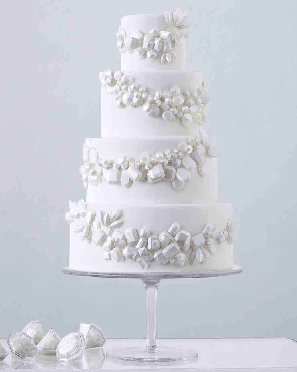 White Wedding Cakes
 104 White Wedding Cakes That Make the Case for Going