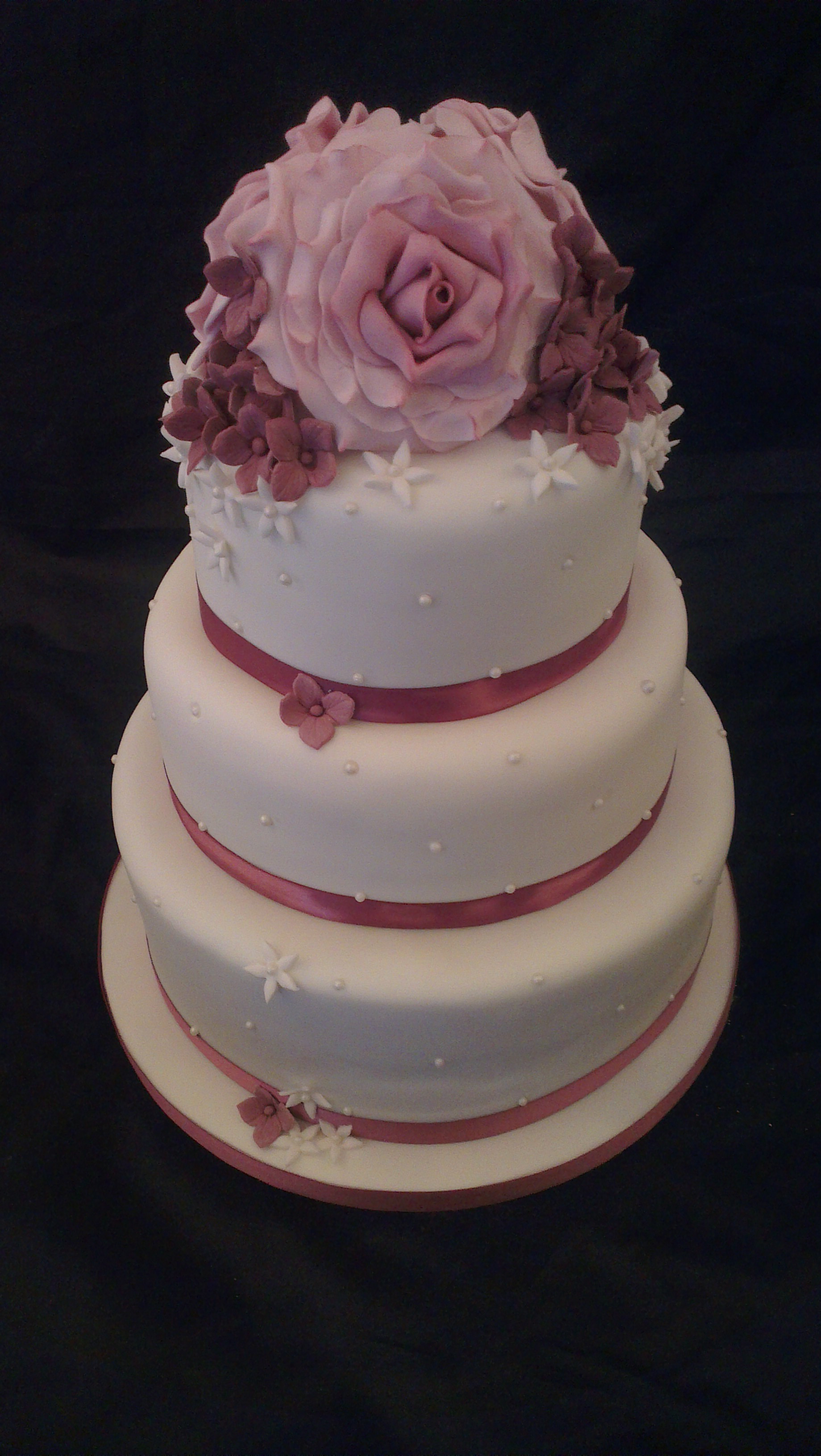 Who Makes Wedding Cakes
 Wedding cakes Telford Shropshire fruitcake chocolate