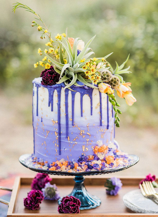 Wildflower Wedding Cakes
 20 Trendy Drip Wedding Cakes That Make your Dessert Table