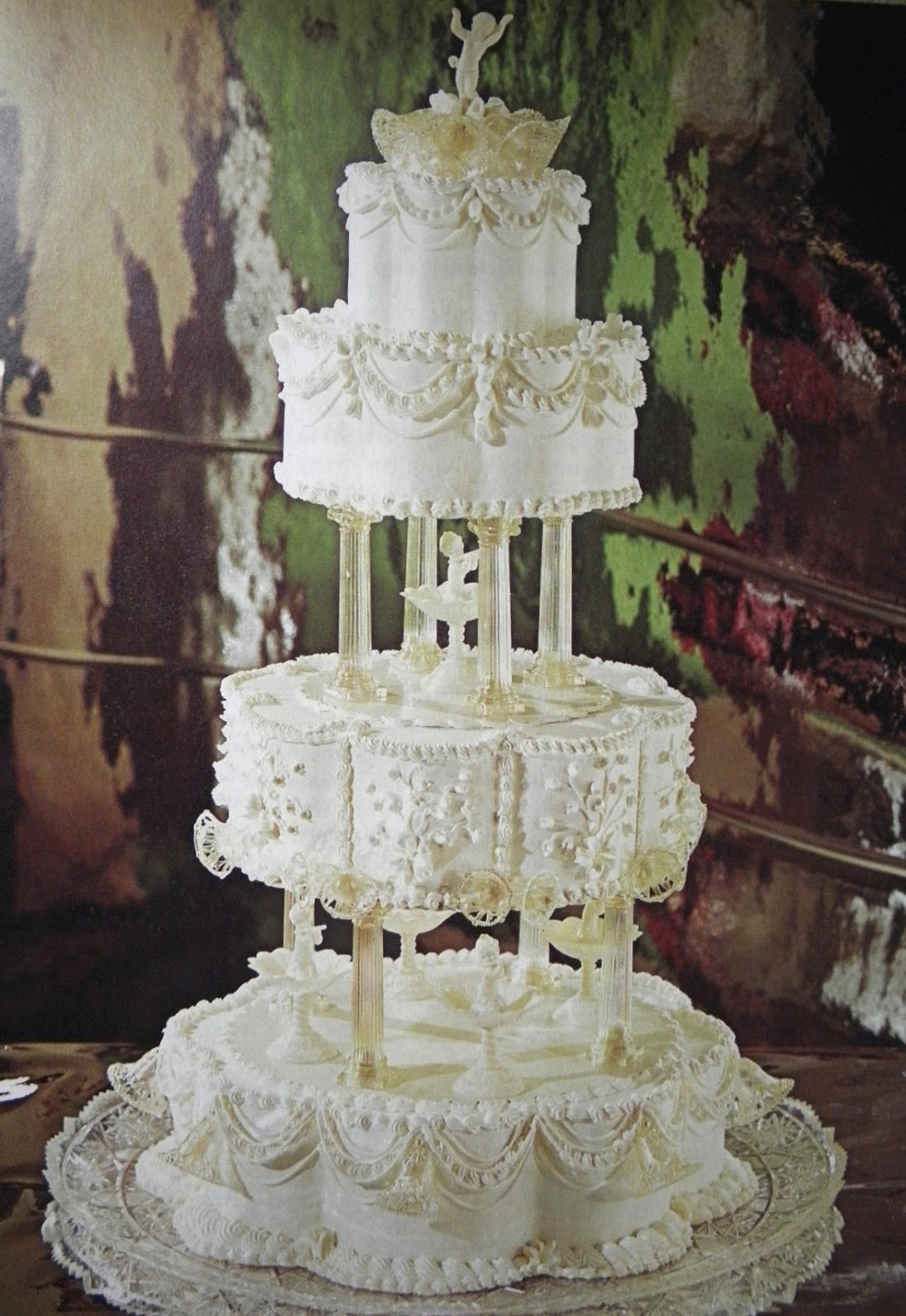 Wilton Wedding Cakes Recipes
 Good Things by David Vintage Wilton Yearbook