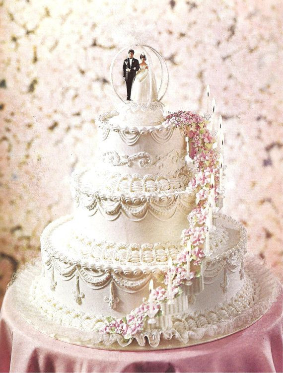 Wilton Wedding Cakes Recipes
 The WILTON Book WEDDING CAKES 1970s Cake Decorating