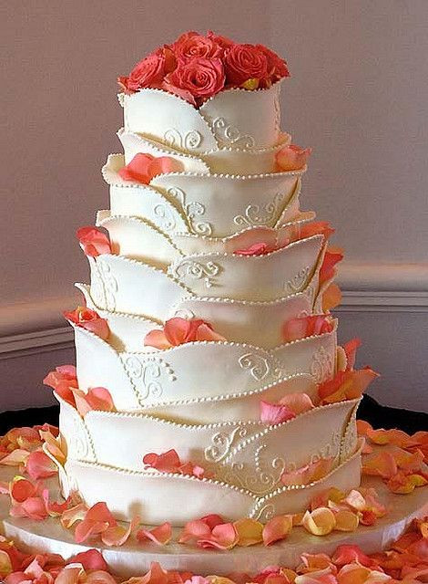 Wonderful Wedding Cakes
 Artistic and Wonderful Cakes