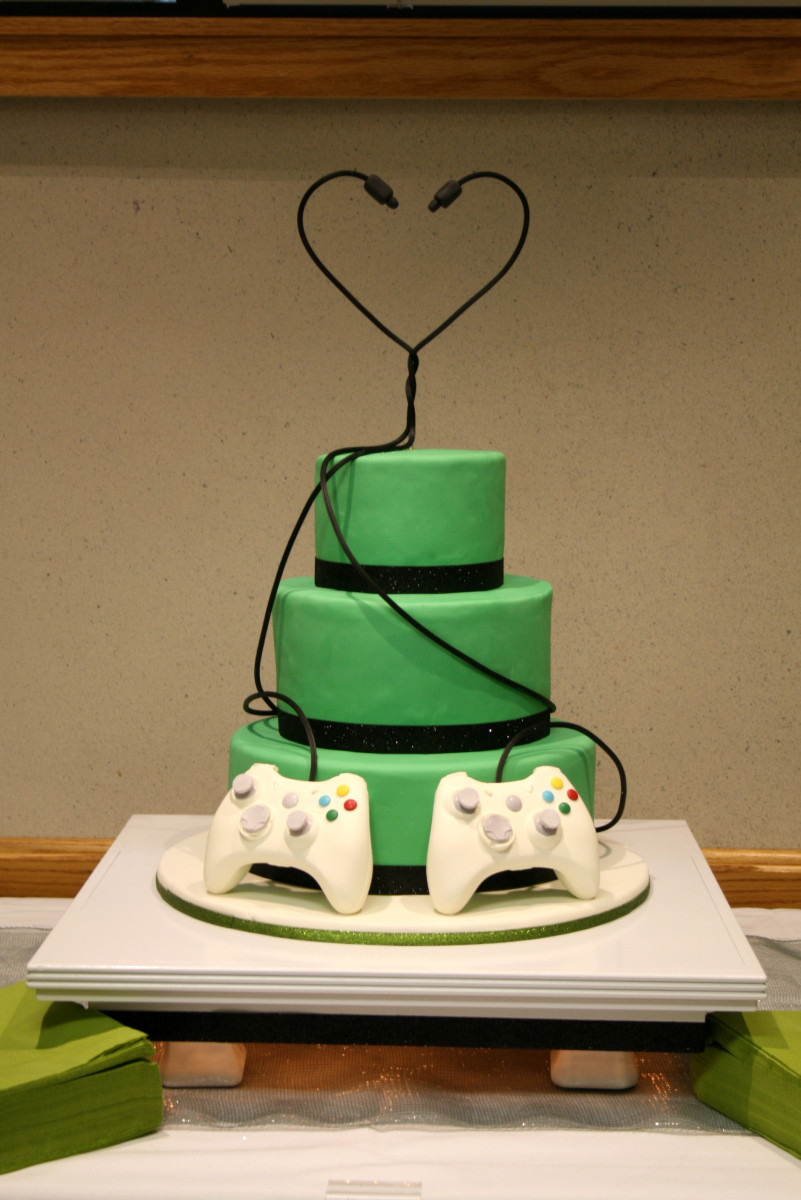 Xbox Wedding Cakes
 Video Game wedding Cake Decorating munity Cakes We Bake