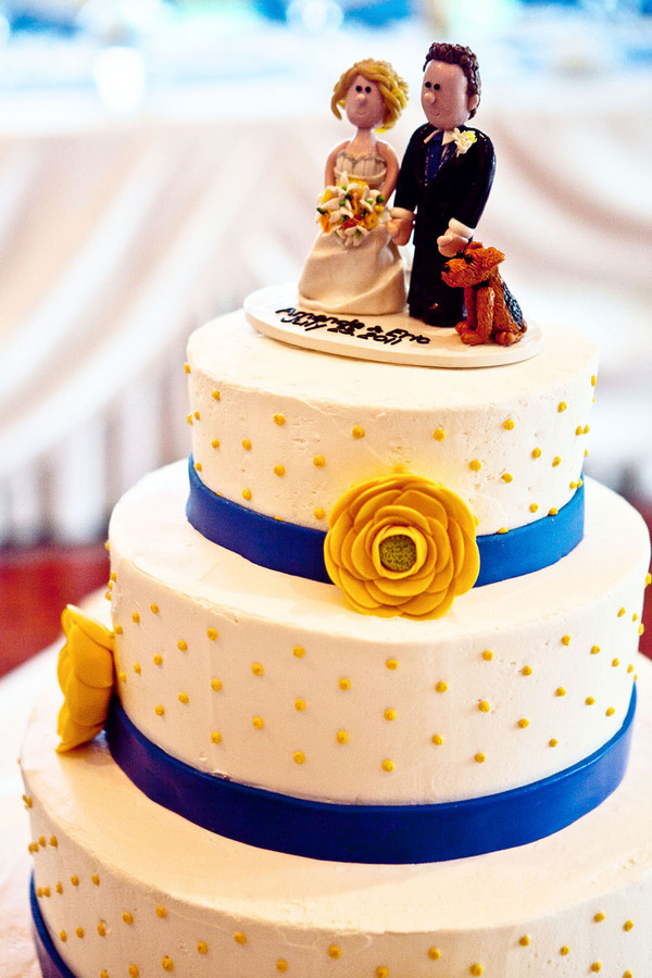 Yellow And Blue Wedding Cake
 Blue and Yellow Aurora Country Club Wedding