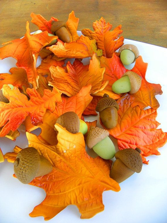 25 Fabulous Autumn Fall Cupcakes
 Best 25 Fall birthday cakes ideas on Pinterest