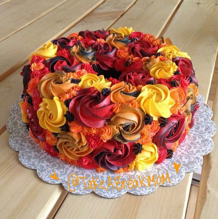 25 Fabulous Autumn Fall Cupcakes
 Best 25 Basket weave cake ideas on Pinterest