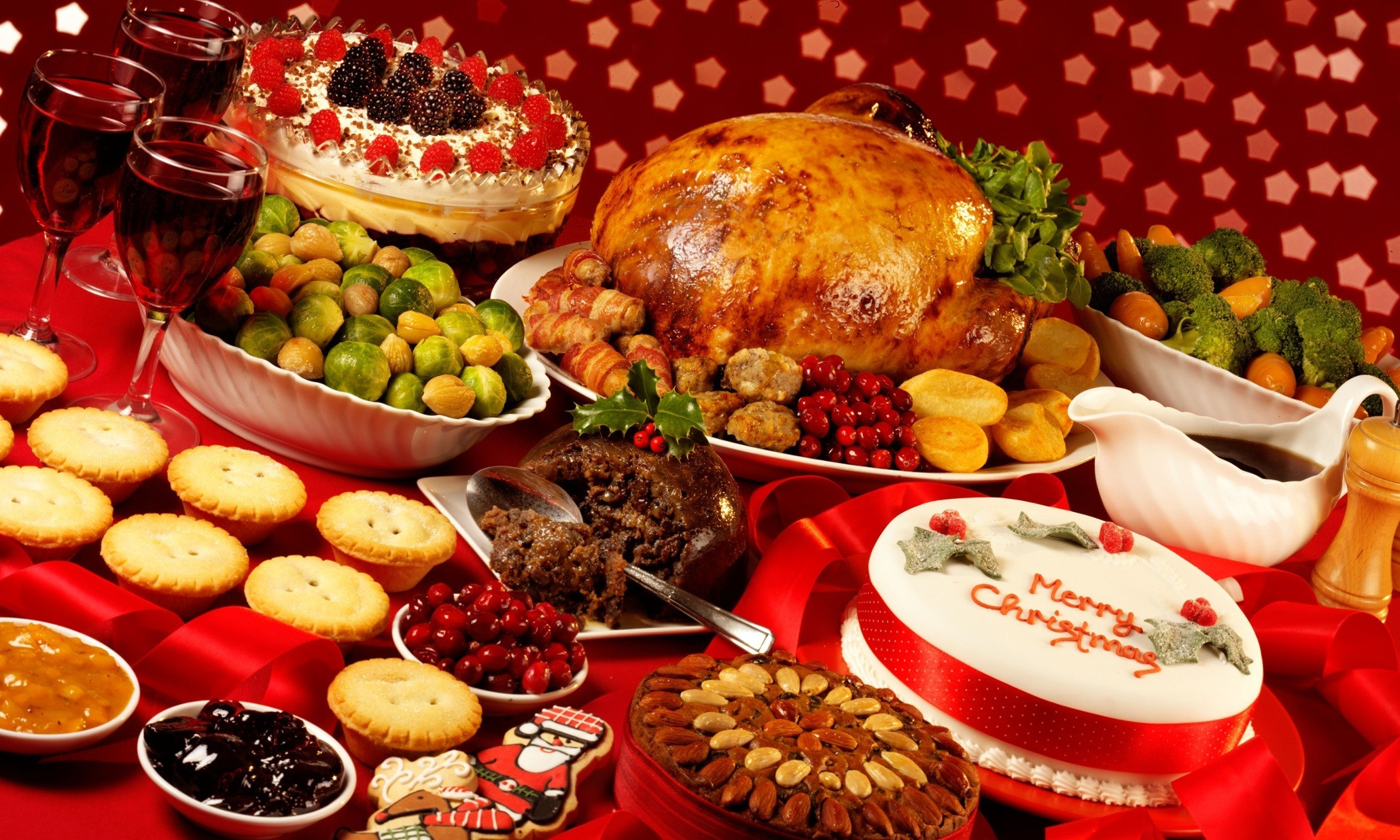 American Christmas Dinner
 12 Differences Between Xmas in Korea and N America