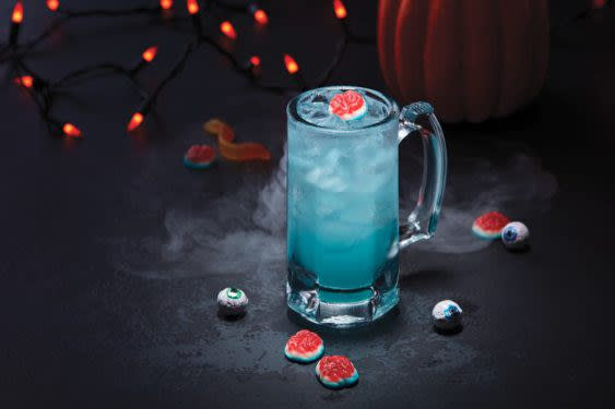Applebees Halloween Drinks
 Applebee s Releases $1 Zombie Cocktail For October