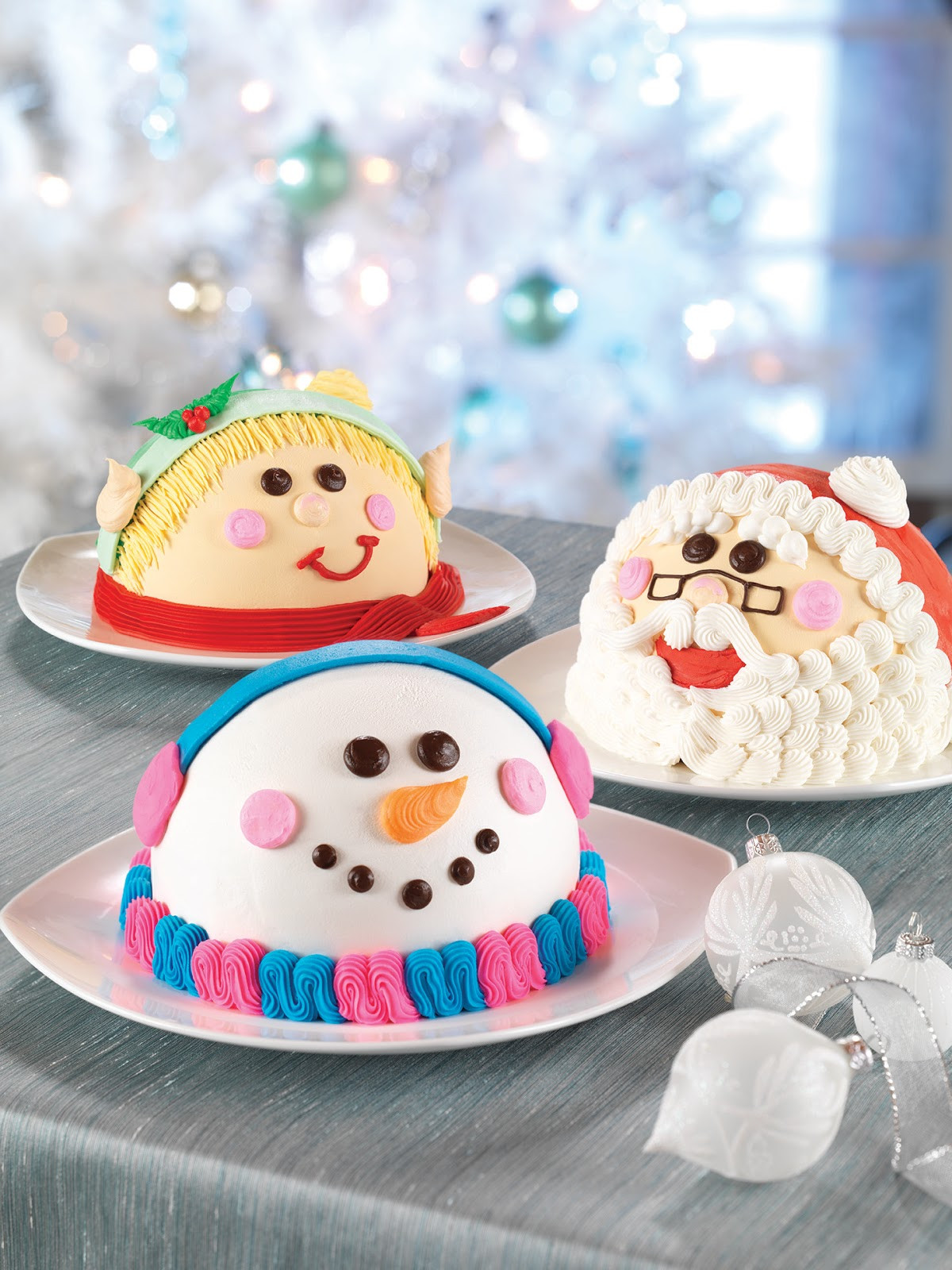 Baskin Robbins Christmas Cakes
 Review Baskin Robbins’ Festive New Ice Cream Cakes