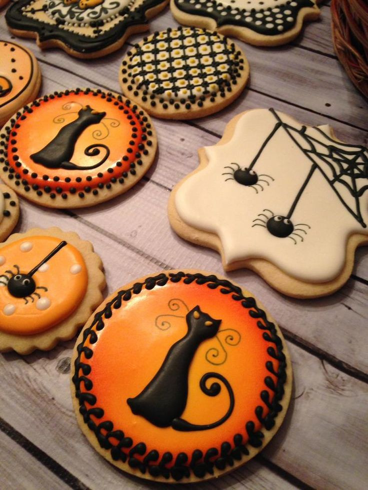 Best Halloween Cookies
 Best 25 Halloween cookies ideas on Pinterest
