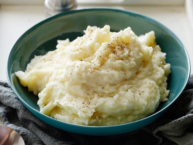 Best Thanksgiving Mashed Potatoes Recipe
 Best Ways to Make Mashed Potatoes Food Network