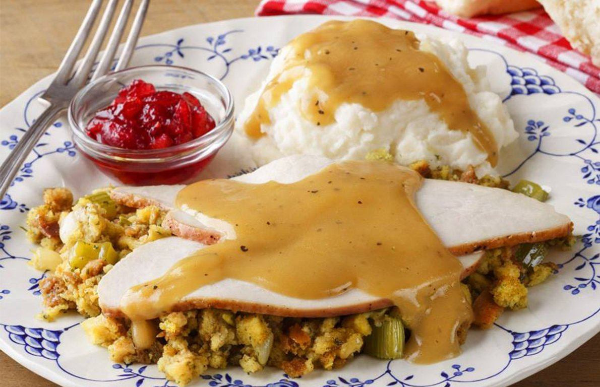 Bob Evans Thanksgiving Dinner
 Bob Evans from 10 Chains That Will Be Serving Thanksgiving