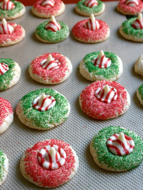 Cake Mix Christmas Cookies
 Cake Mix Cookies Holiday Edition