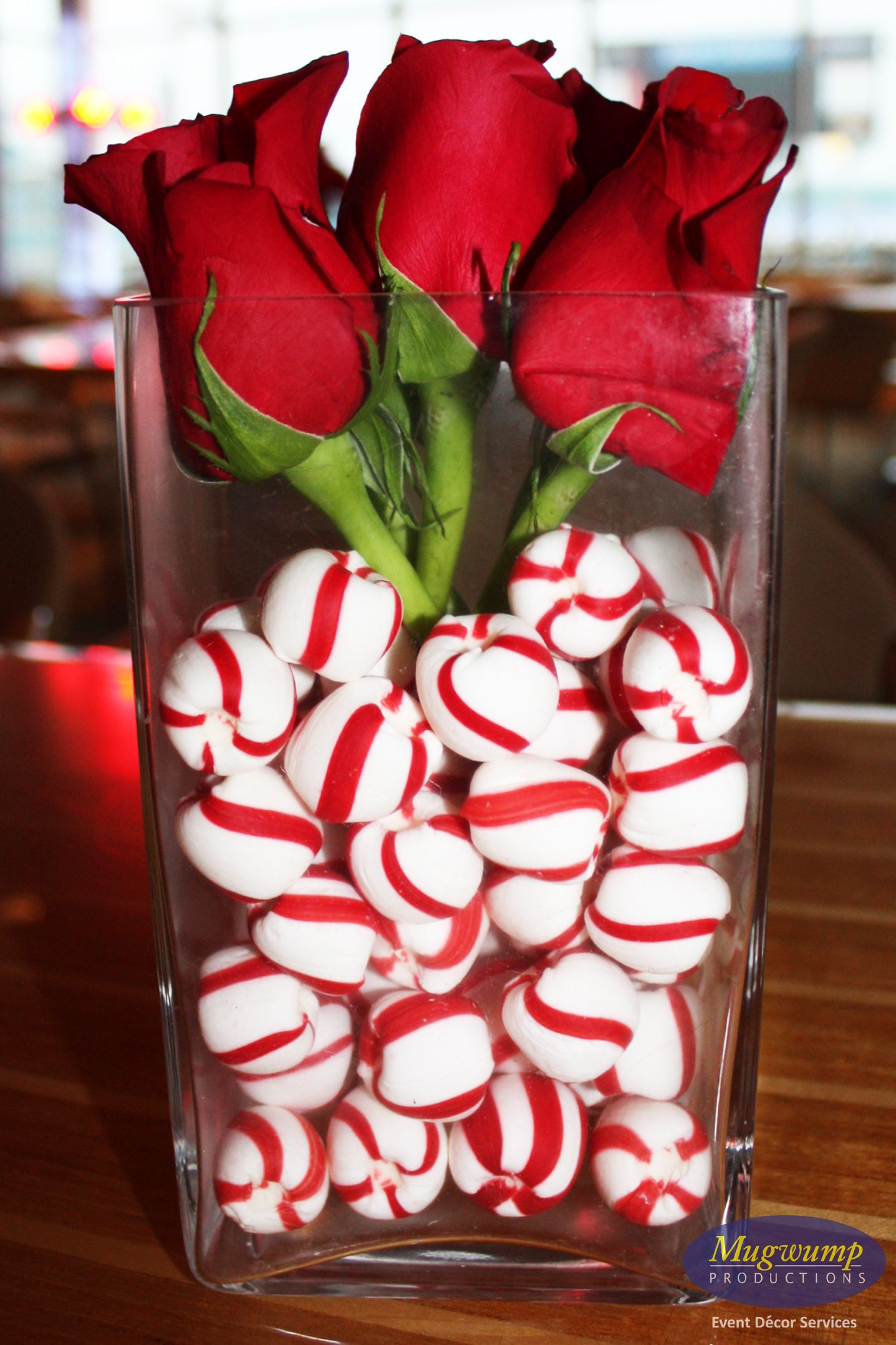 Candy Cane Centerpieces For Christmas
 Rose and Candy Cane Centerpiece perfect for Christmas