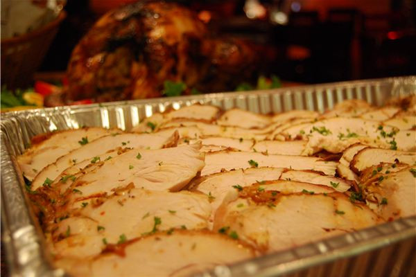Catered Thanksgiving Dinners
 Thanksgiving Turkey Ham & Desserts Catering