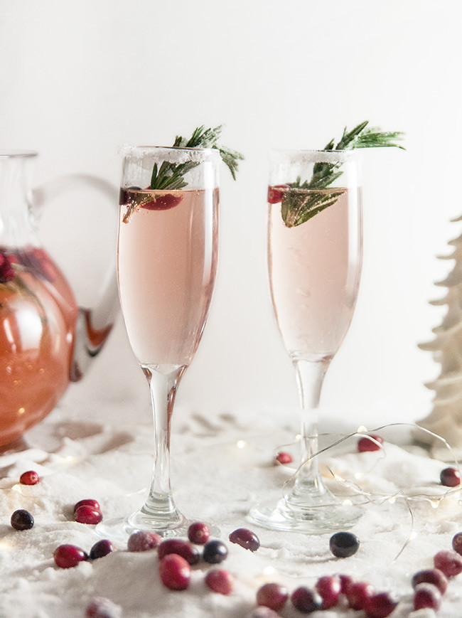 Champagne Christmas Drinks
 Christmas Cranberry Champagne Cocktails Seasoned