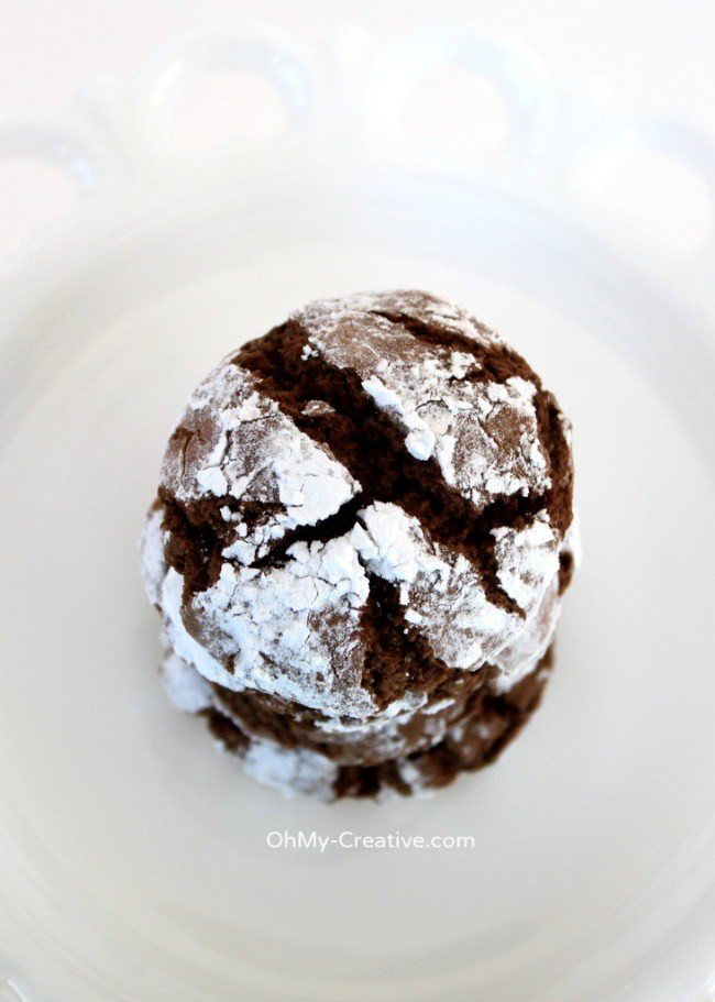 Chocolate Christmas Cookies With Powdered Sugar
 Chocolate Crinkle Cookies Chocolate Snowball Cookie Oh