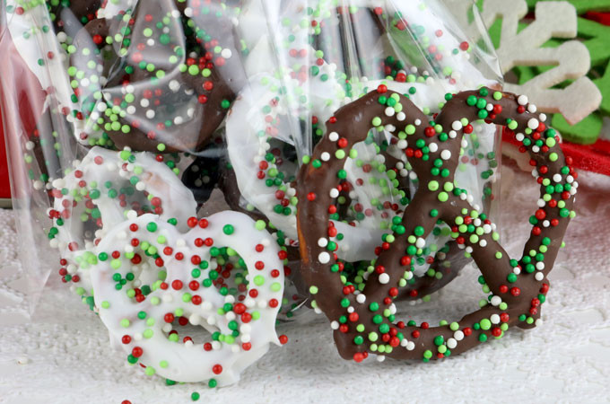 Chocolate Covered Pretzels Christmas
 Homemade Chocolate Covered Pretzels Two Sisters