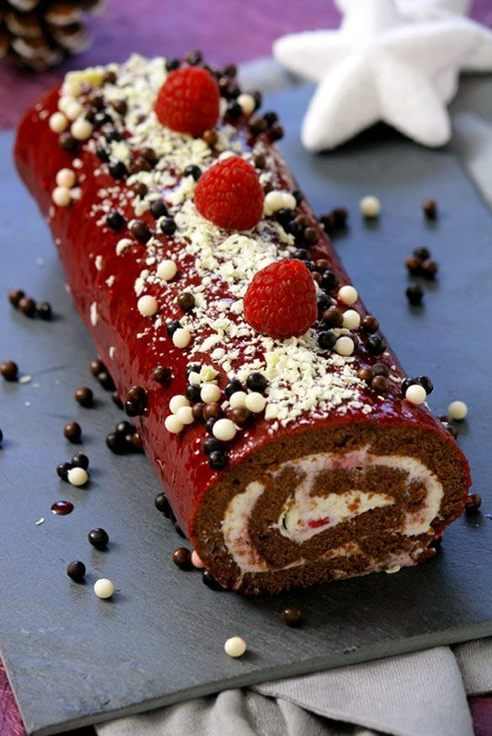 Chocolate Desserts For Christmas
 Chocolate Yule Log Recipe — Christmas Log Recipe — Eatwell101