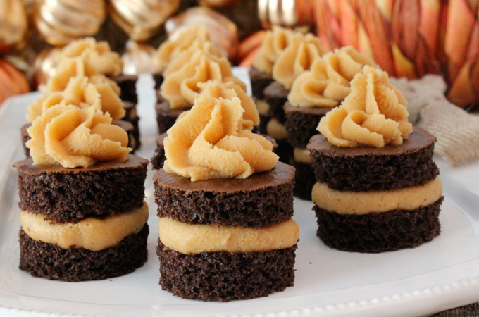 Chocolate Desserts For Thanksgiving
 30 Gorgeous Thanksgiving Desserts for People Who Hate