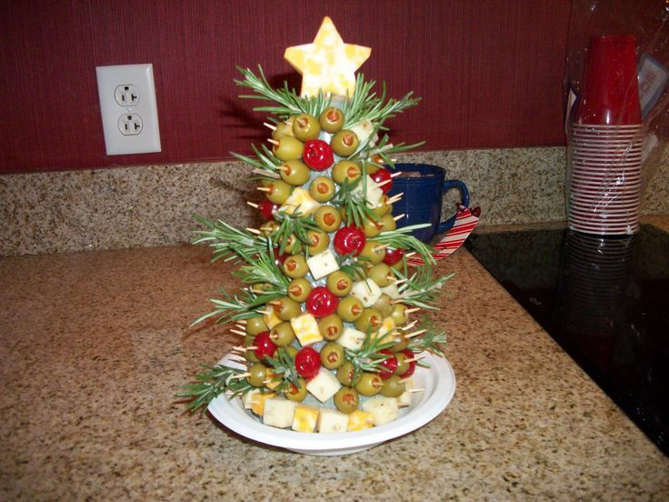 Christmas Appetizers Pinterest
 Appetizer Christmas Tree Cheese Appetizers