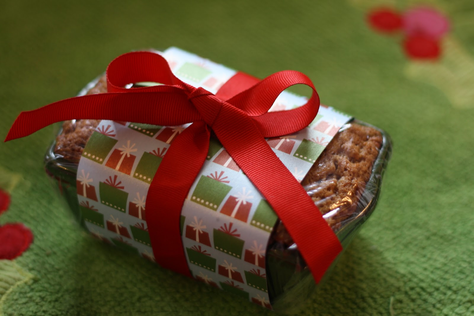 Christmas Bread Gifts
 Keeping My Cents ¢¢¢ Frugal Neighbor Gifts Banana Nut Bread